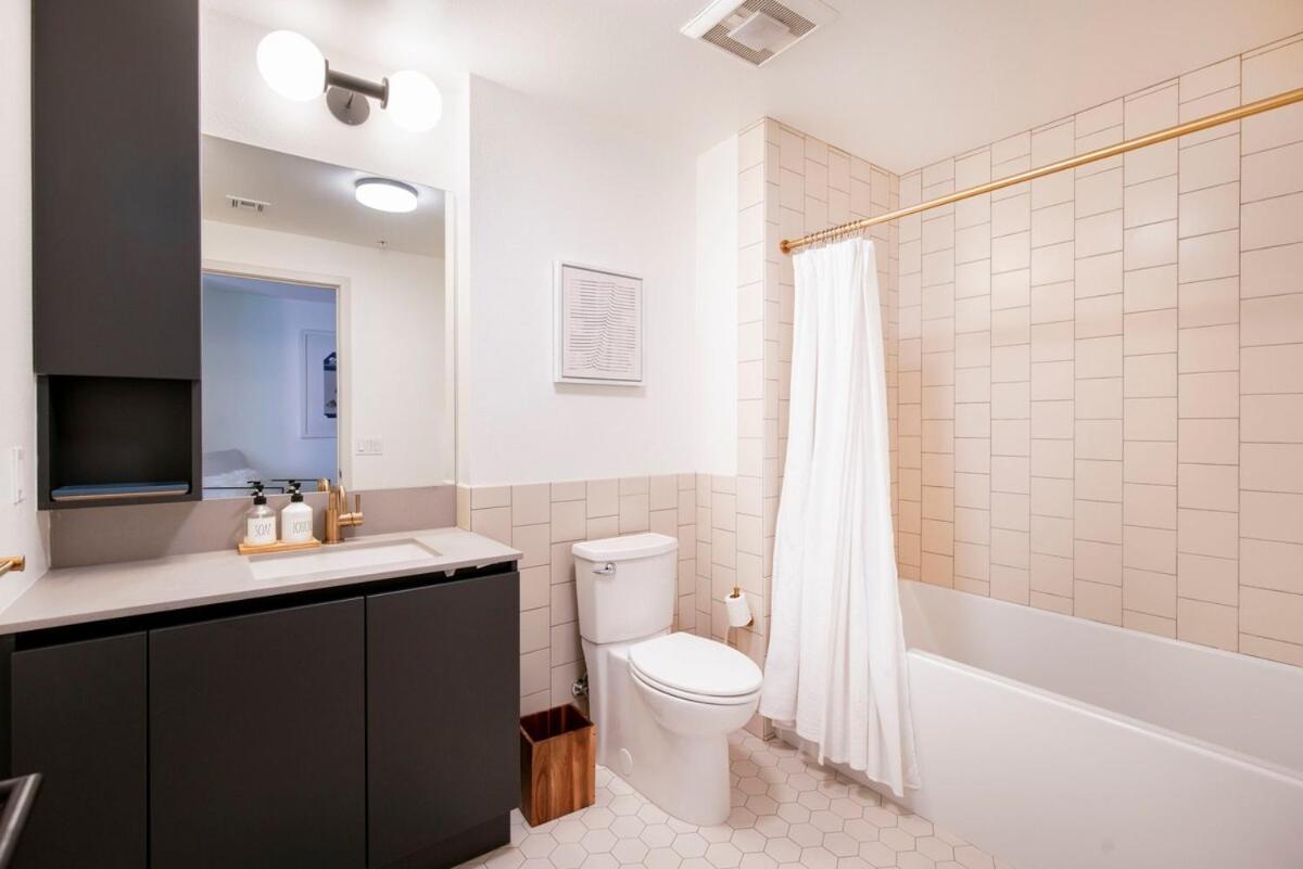 2Br Hollywood Luxurious Condo Los Angeles Eksteriør bilde